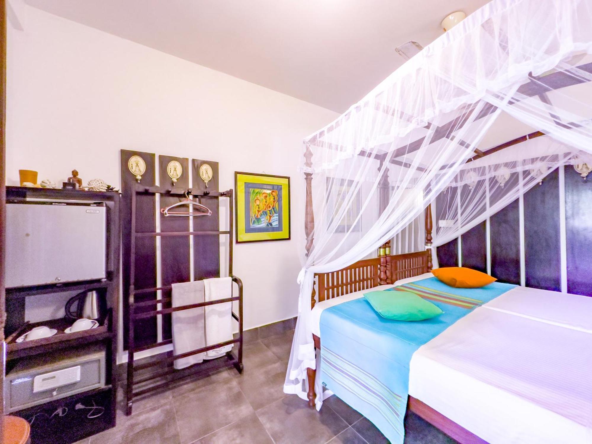 Wasantha Garden Hotel Restaurant & Ayurvedic Treatment Weligama Eksteriør bilde