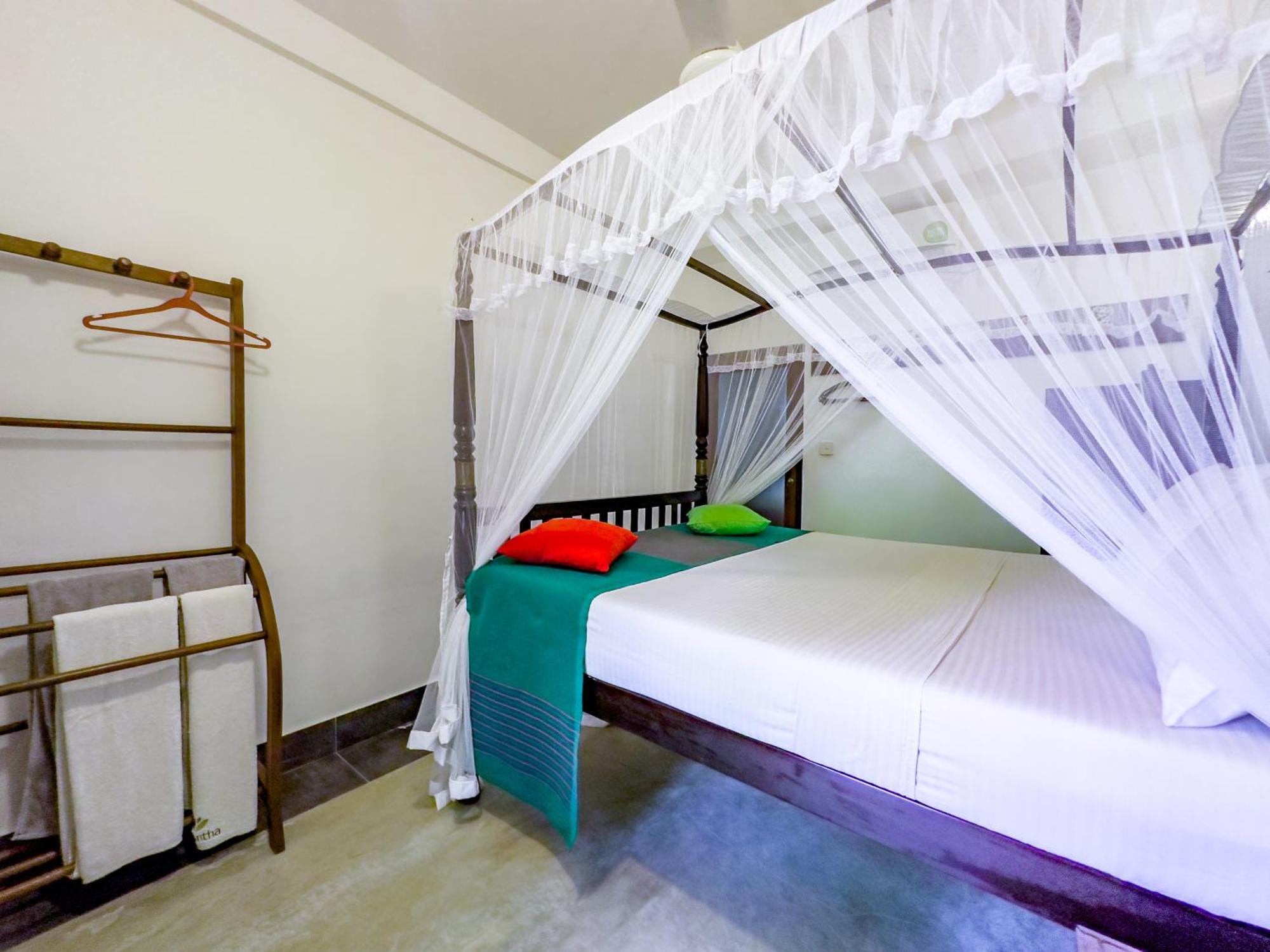 Wasantha Garden Hotel Restaurant & Ayurvedic Treatment Weligama Eksteriør bilde