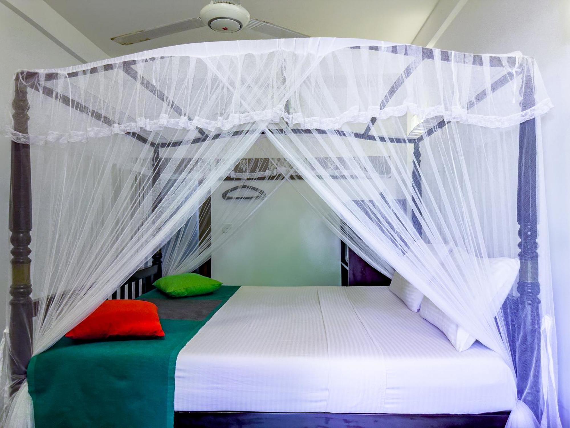 Wasantha Garden Hotel Restaurant & Ayurvedic Treatment Weligama Eksteriør bilde